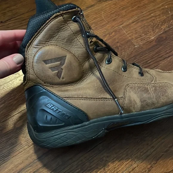 Nate’s Motorcycle Boots - Picture 2 of 3